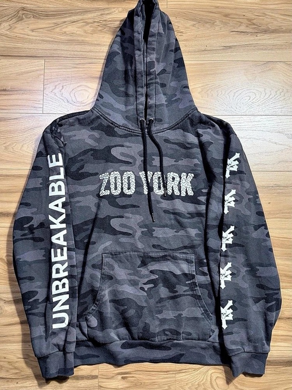 Zoo York Men's Camo Graphic Hoodie Size XL